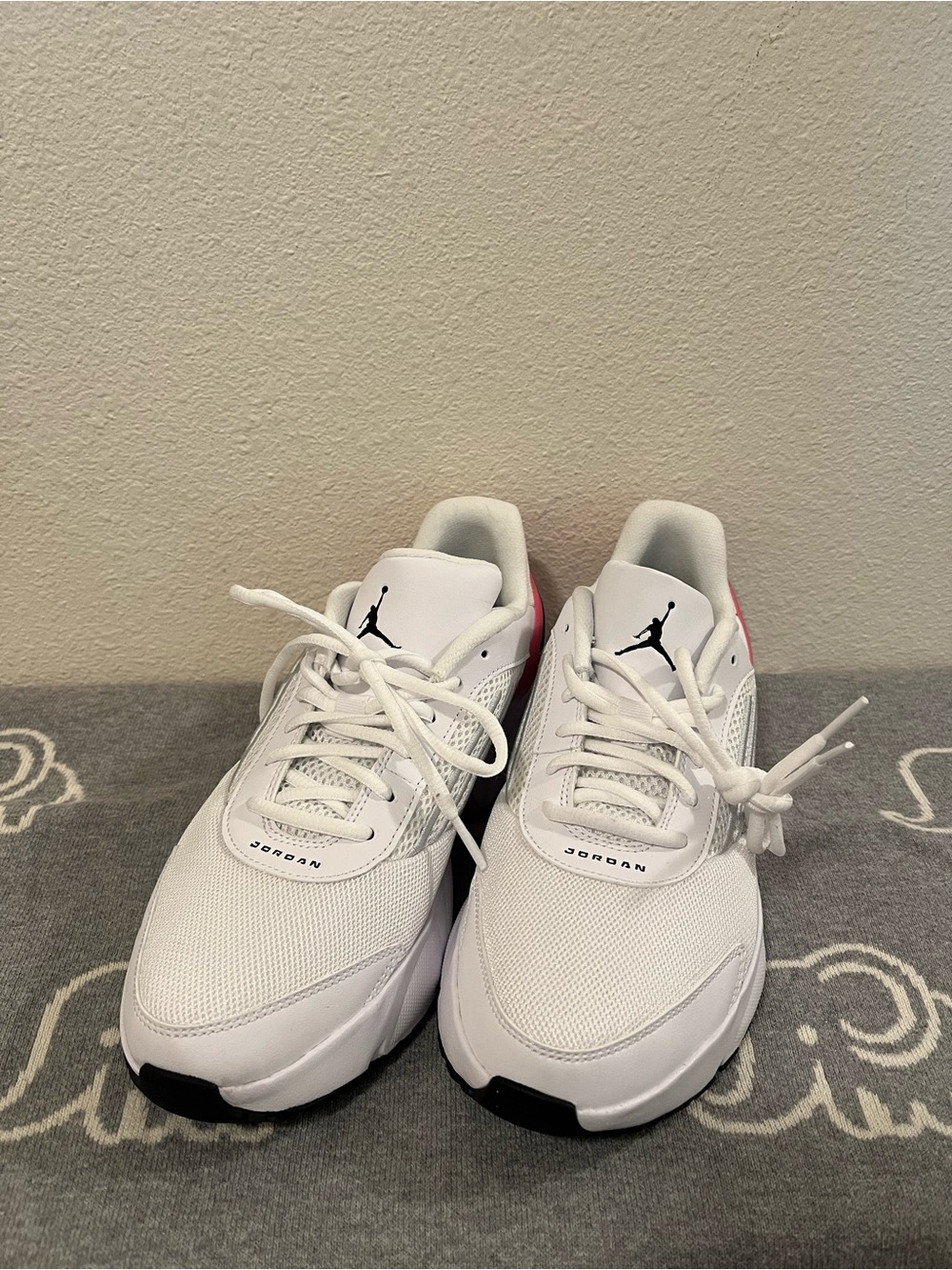 Jordan Trunner Flow Women’s Sneakers